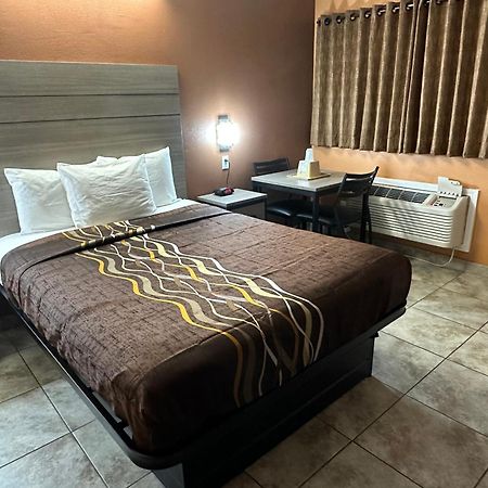New Corral Motel Victorville Exterior photo