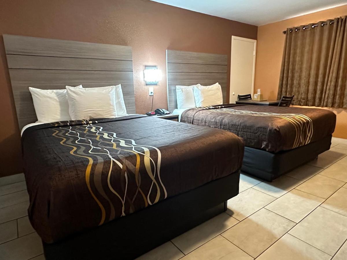 New Corral Motel Victorville Exterior photo